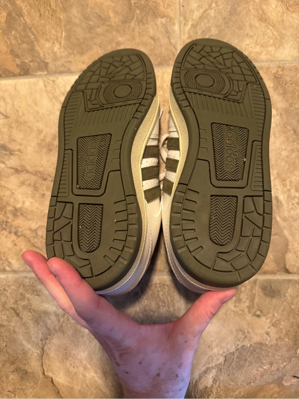 adidas White and Green Low-Top Sneakers with Cream Accents - Picture 7 of 8